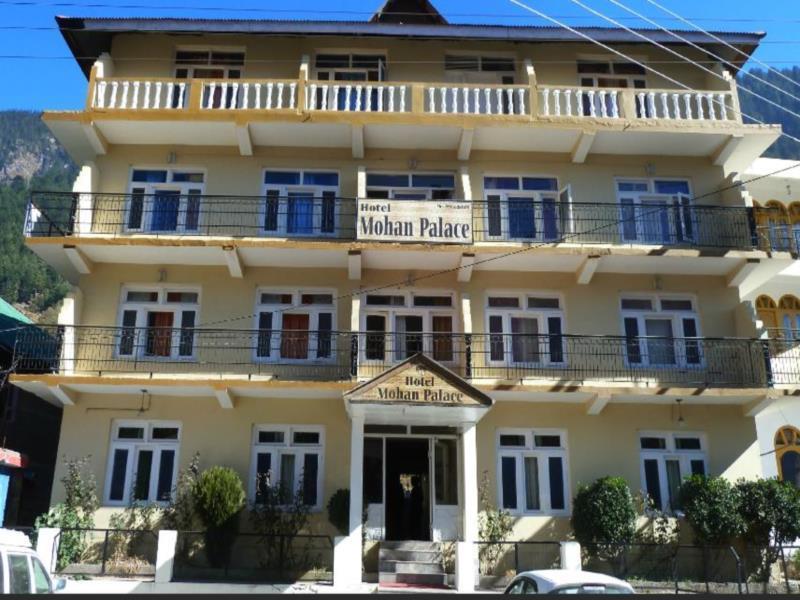 Hotel Mohan Palace Manāli Extérieur photo